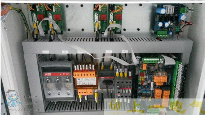 �������P늹�