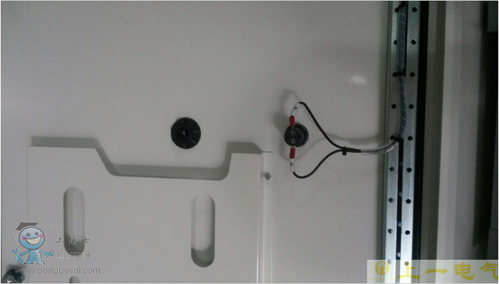 �������P늹�