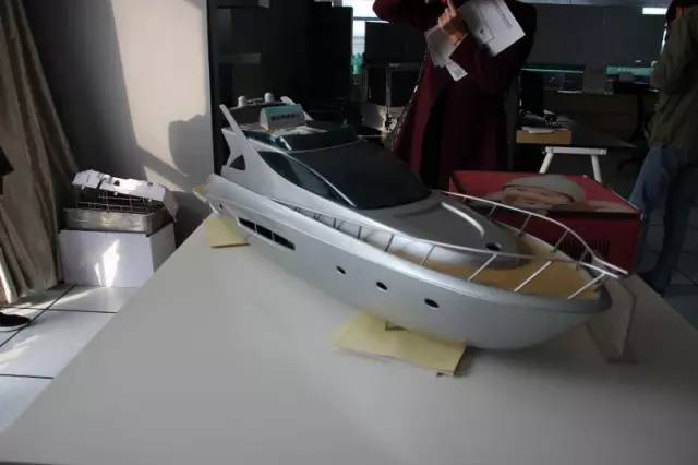 ���ݺ��ϴ�W�Cе�b���о�Ժ-����ʿ