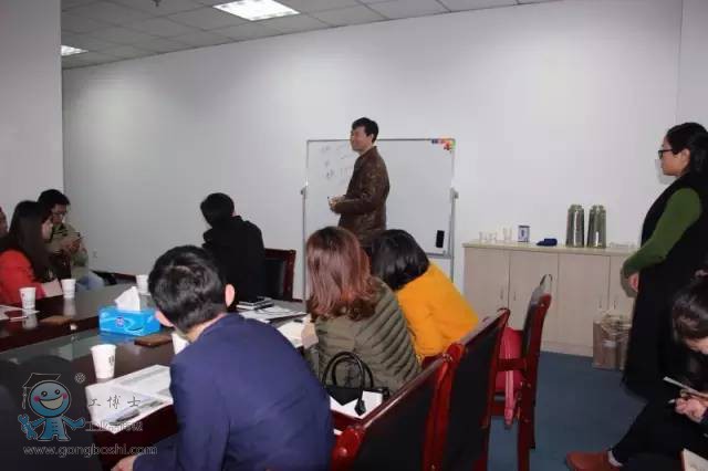 ���R�Ƽ�-����ʿ