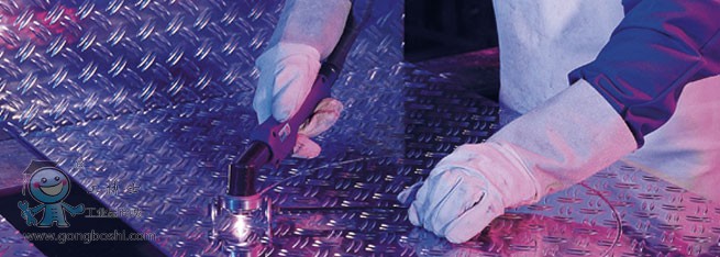 ABIPLAS&reg; CUT ���x���и��