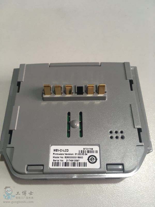 ��ÿ�MEV3000��屳��D