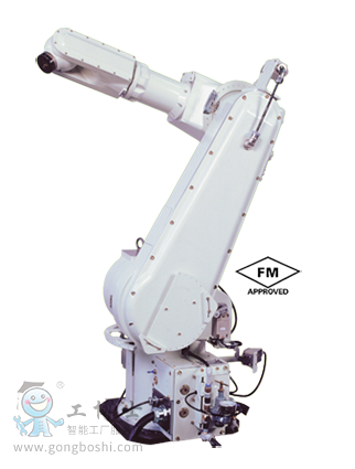 ����C����