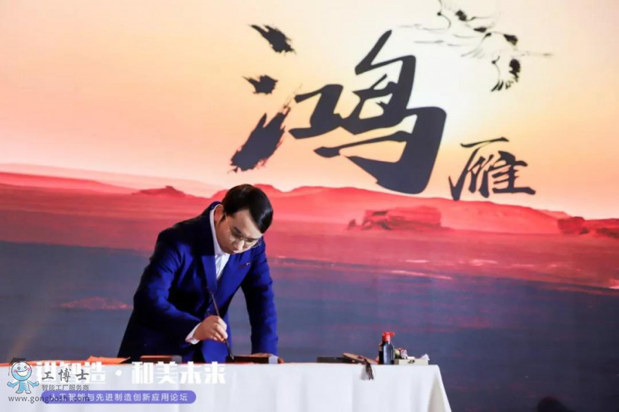 ����ʿ&middot;��뼤��������x����A�M�չ٣�