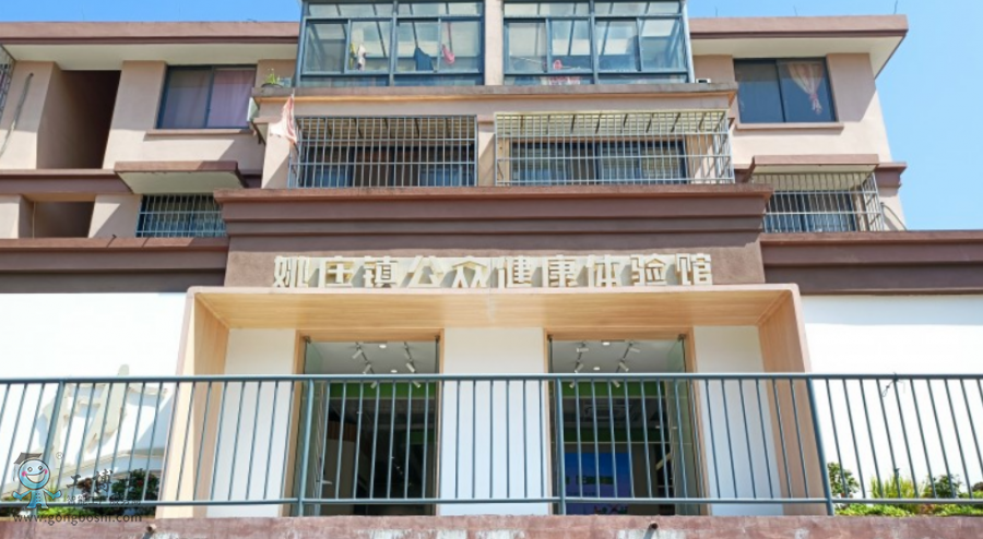 ����С��