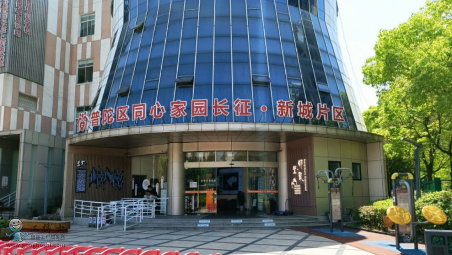 ����С��