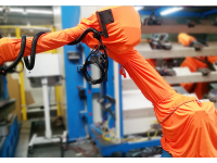 �C���˷��o��