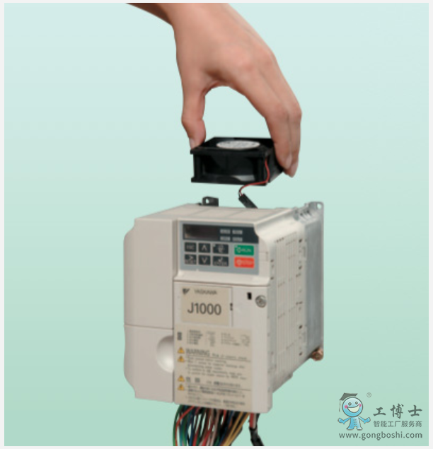 ����׃�l��