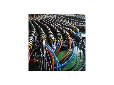 ����ʿ�ܾ���