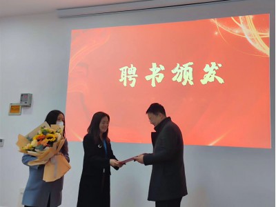 ���Қgӭ���������빤��ʿ���μ��F������