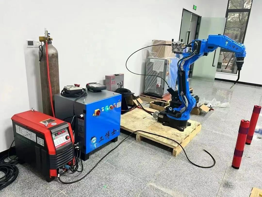 工博士焊接工作站