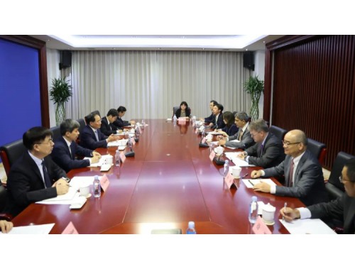 ��������(hu��)Ҋ(ji��n)����(gu��)�����f����˾ȫ����ϯ��(zh��)�йٿ�ï