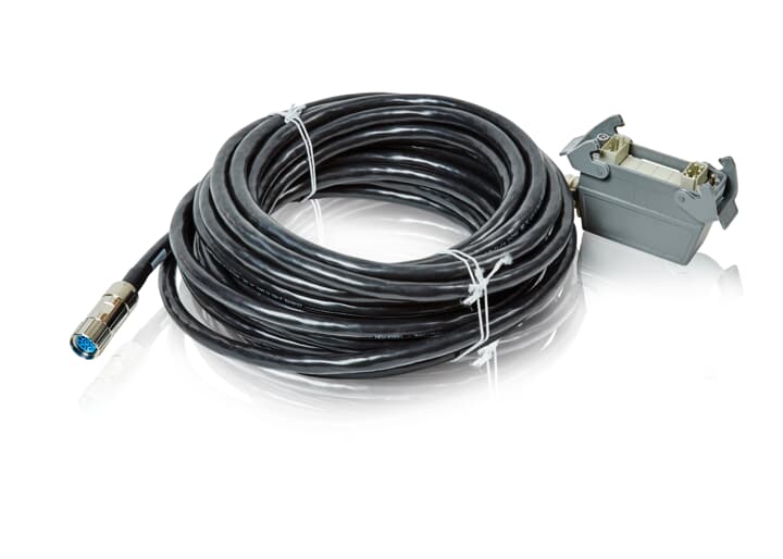 �C���˾��|