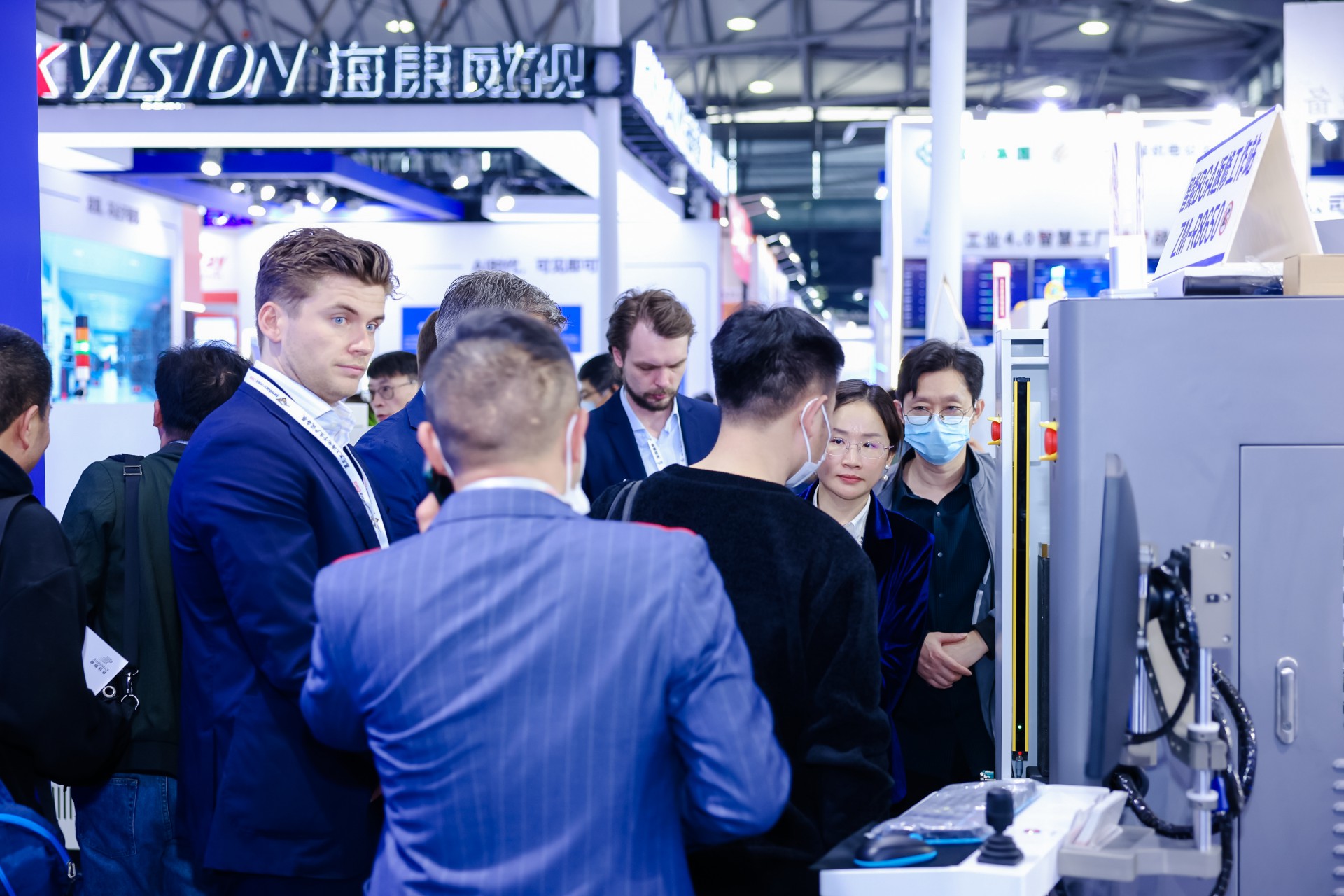 �^������1